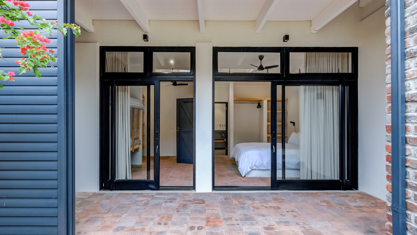 SD 2121 Sliding Door 2100 x 2100 mm